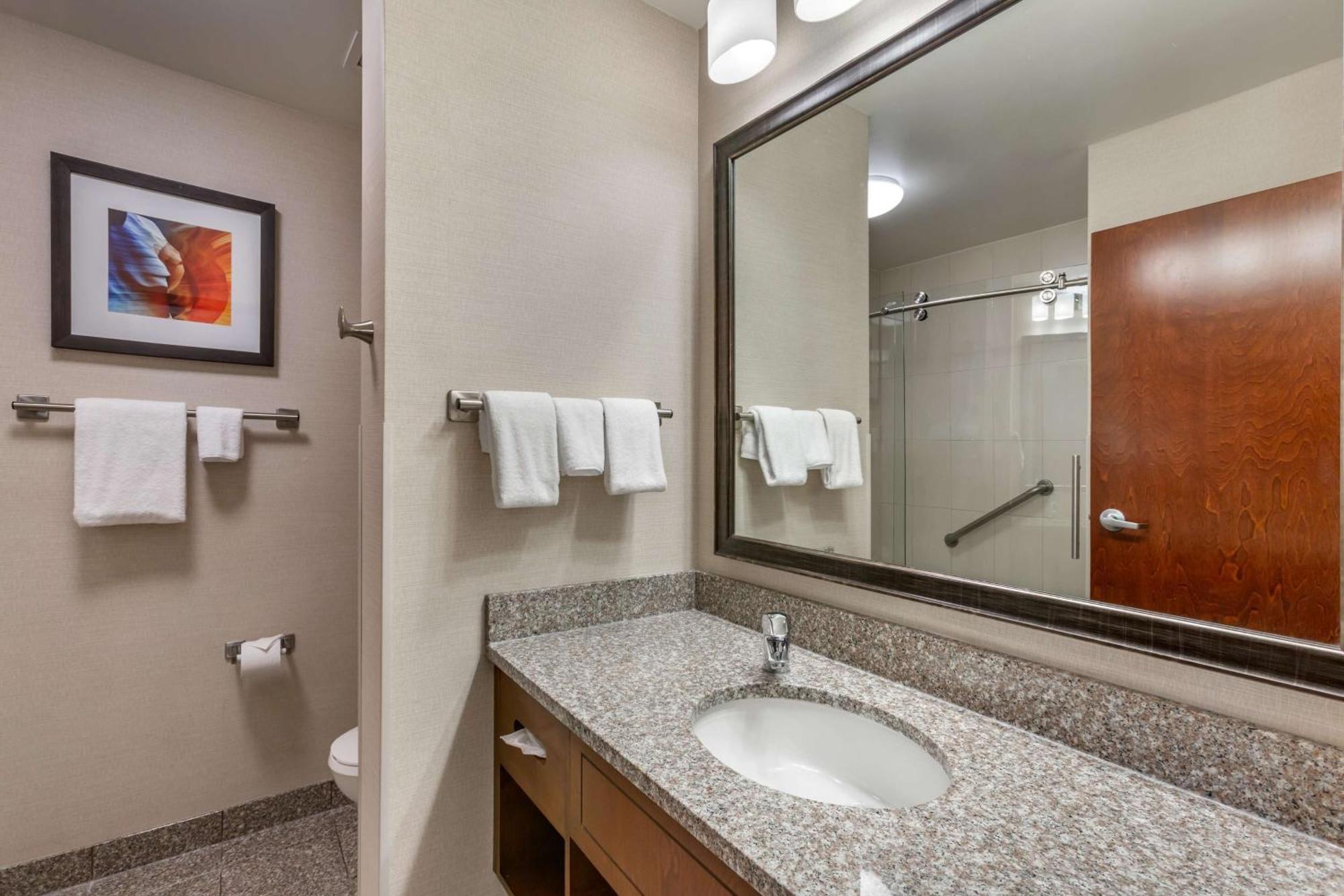 Drury Plaza Hotel Phoenix Tempe Esterno foto