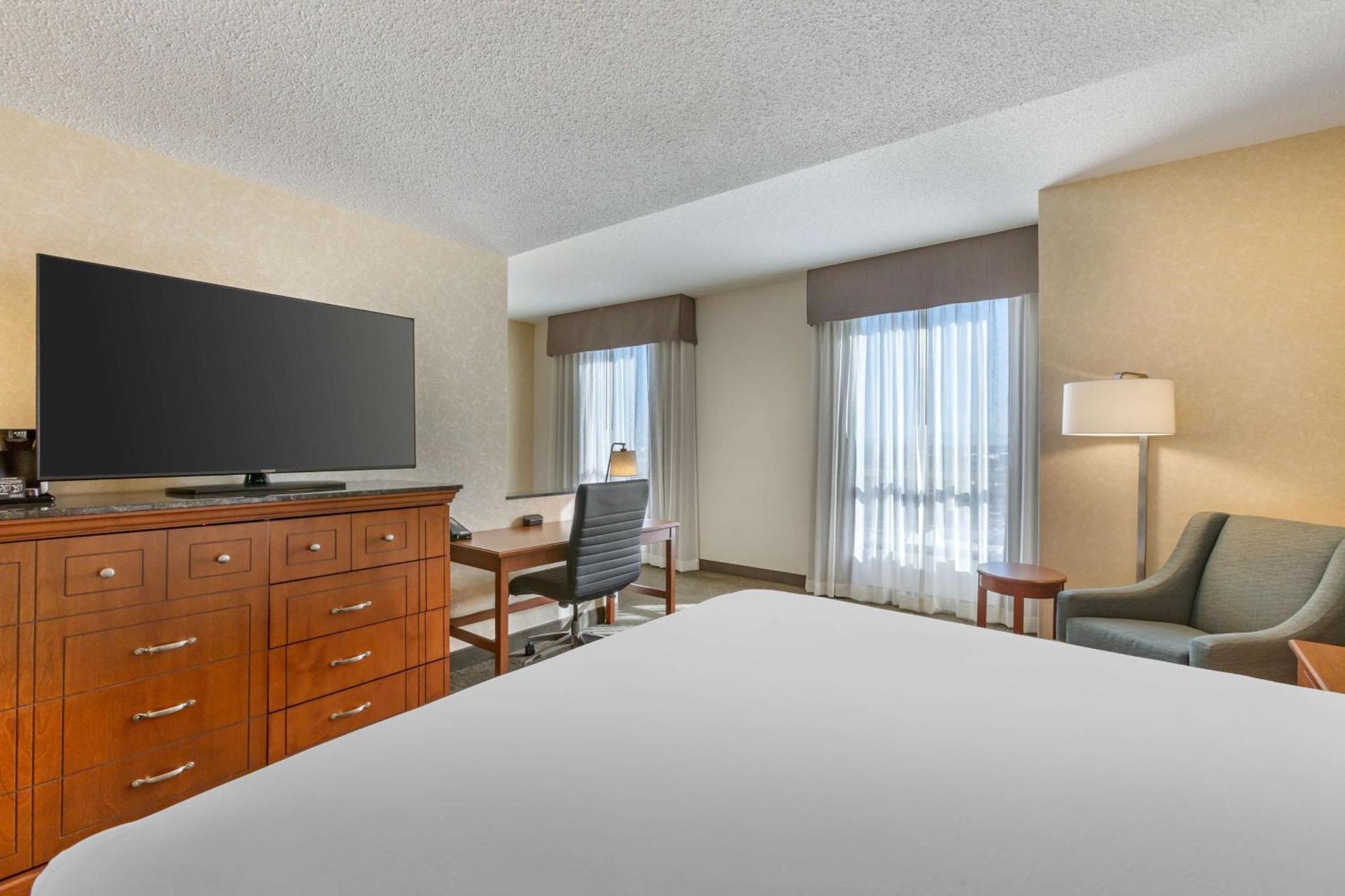 Drury Plaza Hotel Phoenix Tempe Esterno foto